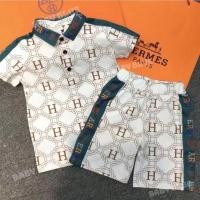 ราคา ชุดเซ็ต2ชิ้น เสื้อ+กางเกง เด็กชายแฟชั่น ลาย H มี 2 สีขาว สีดำ ไซส์ S,M,L,XL รหัส H (25269988097)