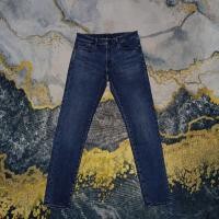 ราคา กางเกงยีนส์สกินนี่ Uniqlo (40757271245)