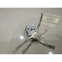 ราคา อะไหล่แท้มือสอง มอเตอร์แปรงด้านข้าง สำหรับ Xiaomi Mijia 1C สำหรับหุ่นยนต์ดูดฝุ่น Xiaomi Mi Robot 1C มาพร้อมกับเครื่อง (29674800271)