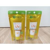 ราคา ครีมกันแดด 15 ml Garnier การ์นิเย่ ไลท์ คอมพลีท ซูปเปอร์ ยูวี แมทท์ สปอต-พรูฟ ซันสกรีน เอสพีเอฟ50+ พีเอ+++ (4381112201)