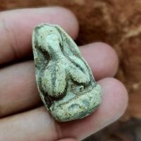 ราคา พระปิดตาเนื้อผงพุทธคุณ หลวงปู่ยิ้มวัดหนองบัว เนื้อพิมพ์กดมือ (26791439037)