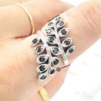 ราคา แหวนนิล ใบมะกอก แหวนเงินแท้ รมดำ พลอยนิล (CZ) YTG-11515 (14338910577)