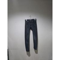 ราคา กางเกงยีนส์ zara ของแท้ ทรง skiny มือสอง เอว29" สภาพ 99% (28840865522)