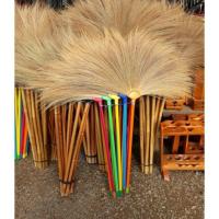 ราคา 5 อัน ไม้กวาดดอกหญ้าแท้ด้ามพลาสติก ข้อมูลเพิ่มอ่านด้านล่าง (4773538330)