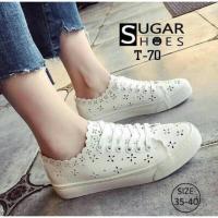 ราคา รองเท้าผ้าใบหนัง สีขาว ฉลุลาย (5915527264)