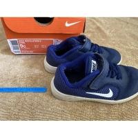 ราคา รองเท้าผ้าใบเด็กไนกี้ nike revolution 3 ของแท้สภาพดี (8155107300)