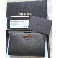 ราคา พร้อส่ง กระเป๋าสตางค์ Prada มือสองของแท้100% (15838921618)