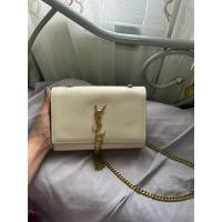 ราคา กระเป๋าสะพาย ysl medium Kate Tassel อะไหล่ทอง (57651203619)