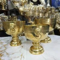 ราคา ขันหูสิงห์ ขาลายดอกบัว ใส่น้ำมนต์หรือใส่บาตร ทองเหลือง (23146003496)