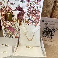 ราคา New‼️ Dior Petit CD necklace ของใหม่ สร้อยสีทองค่า Y25 (25392192597)