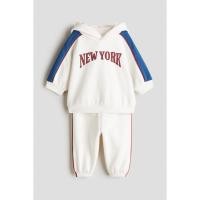 ราคา H&M(เอชแอนด์เอ็ม) ชุดเสื้อสเวตเตอร์พิมพ์ลาย 2 ชิ้น Infants 2-piece printed sweatshirt set 1296417_1 (42317035430)