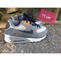 ราคา Nike air max เด็กมือสอง (2483275502)