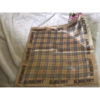 ราคา ผ้าพันคอ ลายburberryสวยมากค่ะ ขนาด50*50cm (1752848815)