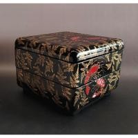 ราคา กล่องเครื่องเขินไม้ ลงรักประดับมุก (蒔絵) / Urushi Japanese Lacquer Wares งานฝีมือวิจิตรศิลป์ของญี่ปุ่น (26506682974)