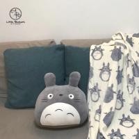 ราคา TOTORO โตโตโร่ หมอนผ้าห่มโทโทโร่ รุ่นหน้าเฉย *พร้อมส่ง* (2916776583)
