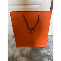 ราคา ถุงกระดาษHermesแท้มือสอง (25051726765)