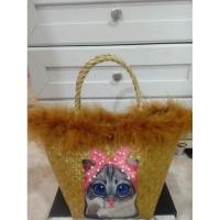 ราคา กระเป๋าสานกระจูด หน้าน้องแมว ขนนกฟรุ้งฟริ้ง (4656746645)