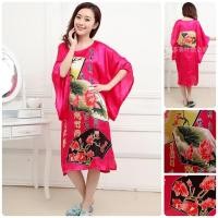 ราคา ชุดนอนผ้าซาติน กระโปรงยาว / ลายอักษร+ดอกบัว-สีบานเย็น (1230392252)