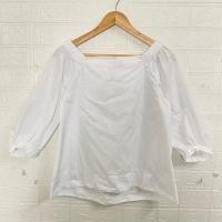 ราคา เสื้อปาดไหล่ UNITED ARROWS สีขาว พร้อมส่ง✅ (28863788415)