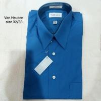 ราคา เสื้อเชิ้ตแขนยาว Van Heusen ใหม่ แท้100% สีน้ำเงิน ทรงสวยมากๆค่ะ ไซส์ 32/33 (18286615157)