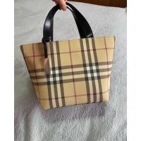 ราคา BURBERRY COATED CANVAS SMALL TOTE BAG กระเป๋ามือสอง แบรนด์เนม กระเป๋าถือ ผู้หญิง ของแท้ (19324730763)
