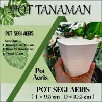 ราคา หน่วยกระถางดอกไม้ทรงสี่เหลี่ยม Aeris สีขาว (48001585500)