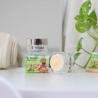 ราคา ครีมทาหน้าโสมบีไวท์ B White Night Cream โสมขมิ้น ทากลางคืน (29407711094)