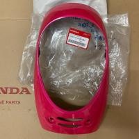 ราคา ฝาครอบไฟหน้า scoopy-i ปี 2012 สีชมพู ✨แท้ศูนย์✨ รหัส 64301-K16-900ZM กรอบไฟหน้า (5841933927)