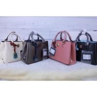 ราคา LYN AMOUR SHIELD สินค้าOutletแท้% (1165724969)