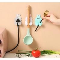 ราคา กันตุนมัง มจ88 ที่ยึดปลั๊กสายมัลติฟังก์ชั่นลายการ์ตูนกระต่าย / ที่ยึดสายไฟติดผนัง / ที่แขวนกุญแจติดผนัง / ที่แขวนสายไฟรูปการ์ตูน / ที่ยึดปลั๊กติดผนัง กระเป๋าล็อคประตู ที่แขวนตะขอสุ (40673471355)