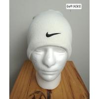 ราคา หมวกไหมพรมกันหนาว สภาพดีเยี่ยม งานนอกใส่ได้ทั้งหญิงและชาย G49 NIKE ตำหนิ (26221938489)