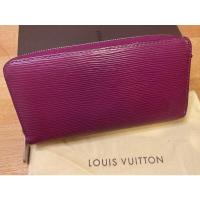 ราคา Louis Vuitton Epi Zippy Wallet กระเป๋าสตางค์แบบยาว แท้ % มือสอง (18149370663)