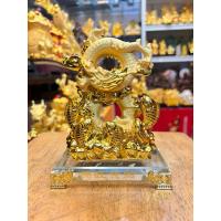 ราคา มังกร เลข8 มังกรทอง รุ่นใหม่ เรซิ่นพ่นทรายทอง ฐานแก้ว สูง 6.5 /8.5 นิ้ว มังกรมงคล (40952099222)