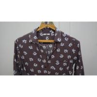 ราคา เสื้อเชิ้ต Uniqlo ไซด์ S มือสองของแท้ (24415037427)