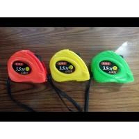 ราคา ตลับเมตร 3.5m. ยี่ห้อ KDS รุ่น LOCK มีให้เลือก 3สี: ส้ม, เหลือง & เขียว. ได้มาตรฐาน ใช้ในงานก่อสร้าง งานวัดต่างฯ by JHW (4048540007)