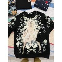 ราคา คอกลม GIVENCHY LIKE NEW SECOND ORIGINAL (16776069642)