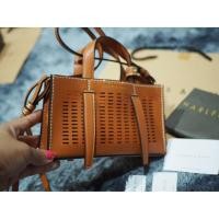 ราคา กระเป๋า CHARLES&KEITH ของแท้ (8765870555)