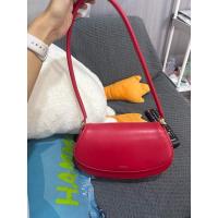 ราคา ส่งต่อกระเป๋าcicelleสีแดงสะพาย1ครั้งสภาพดีค่ะมีถุงผ้าให้ค่ะ (26763483291)