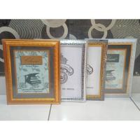 ราคา 10ร (20x25) กรอบแกะสลักสีทอง เงิน น้ําตาล สีขาว (47651563107)