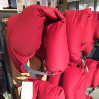 ราคา หมอนรองคอ muji สีแดง ของแท้จากช็อป (4930069)