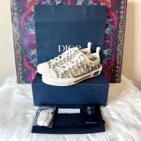 ราคา Dior B23 Low-Top Sneaker (White and black) (17671897672)