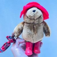 ราคา #ตุ๊กตา #หมี #แพดดิงตัน #ขนาด7” #วินเทจ รองเท้าพลาสติกแข็ง #ปั๊มใต้เท้า #Vintage #Paddington #Bear #red #hat boots (20087941512)