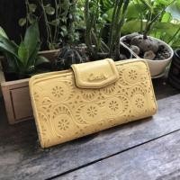 ราคา กระเป๋าสตางค์หนังแท้ COACH แท้ 100% ใบยาว มือสองญี่ปุ่น (8802277484)