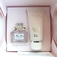 ราคา Miss​ dior​ bloom​ing​ bouquet​ gift​ set​ (5569140485)