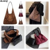 ราคา กระเป๋าใต้วงแขนและสะพายไหล่สีดำ พิมพ์ลายเสือดาว หนังนิ่มย้อนยุค ขนาดใหญ่ สไตล์สำหรับผู้หญิง (47650980179)