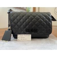 ราคา กระเป๋ามือสองแท้ Guess สายโซ่ หนังดำ (15768246809)