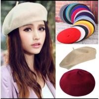 ราคา หมวกเบเร่ต์ Beret เบเร่ต์/สีครีม <ของใหม่> พร้อมส่ง <ผ้าขนสัตว์> (41354079030)