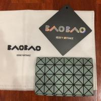 ราคา BAO BAO ISSEY MIYAKE card holder (used liked new) (4232440987)