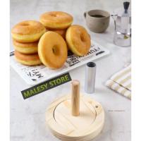 ราคา แม่พิมพ์โดนัทไม้ 1 ชุด / แม่พิมพ์โดนัทไม้ / ที่แบ่งแป้ง / แหวนโดนัท (27725178877)