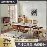 ราคา กระดานชนวนชุดโต๊ะอาหารไม้เนื้อแข็งโต๊ะรับประทานอาหารรับประทานอาหารตั้งใจเลือกชุดแสงหรูหราเก้าอี้ระดับไฮเอนด์ข้ามพรมแดนขนาดกลางครัวเรือนโบราณ ก9คุณ (48000699179)